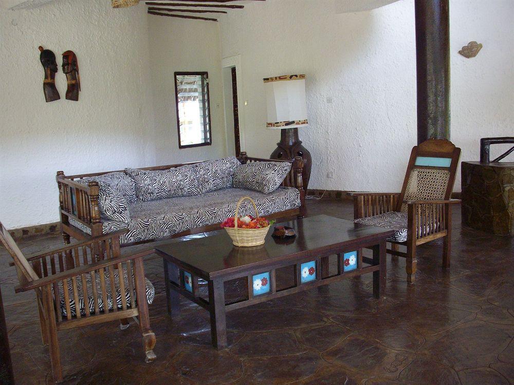 Flamingo Villas Resort Малинди Экстерьер фото